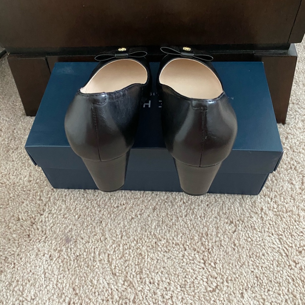 EUC Cole Haan Wedges - Picture 3 of 5